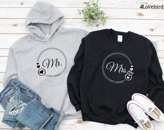 Mr and Mrs est. 2022 Hoodie, Lovers matching T-shirt, Gift for Couple, Married Sweatshirt,, Husband / Wife Longsleeve, Diamond model