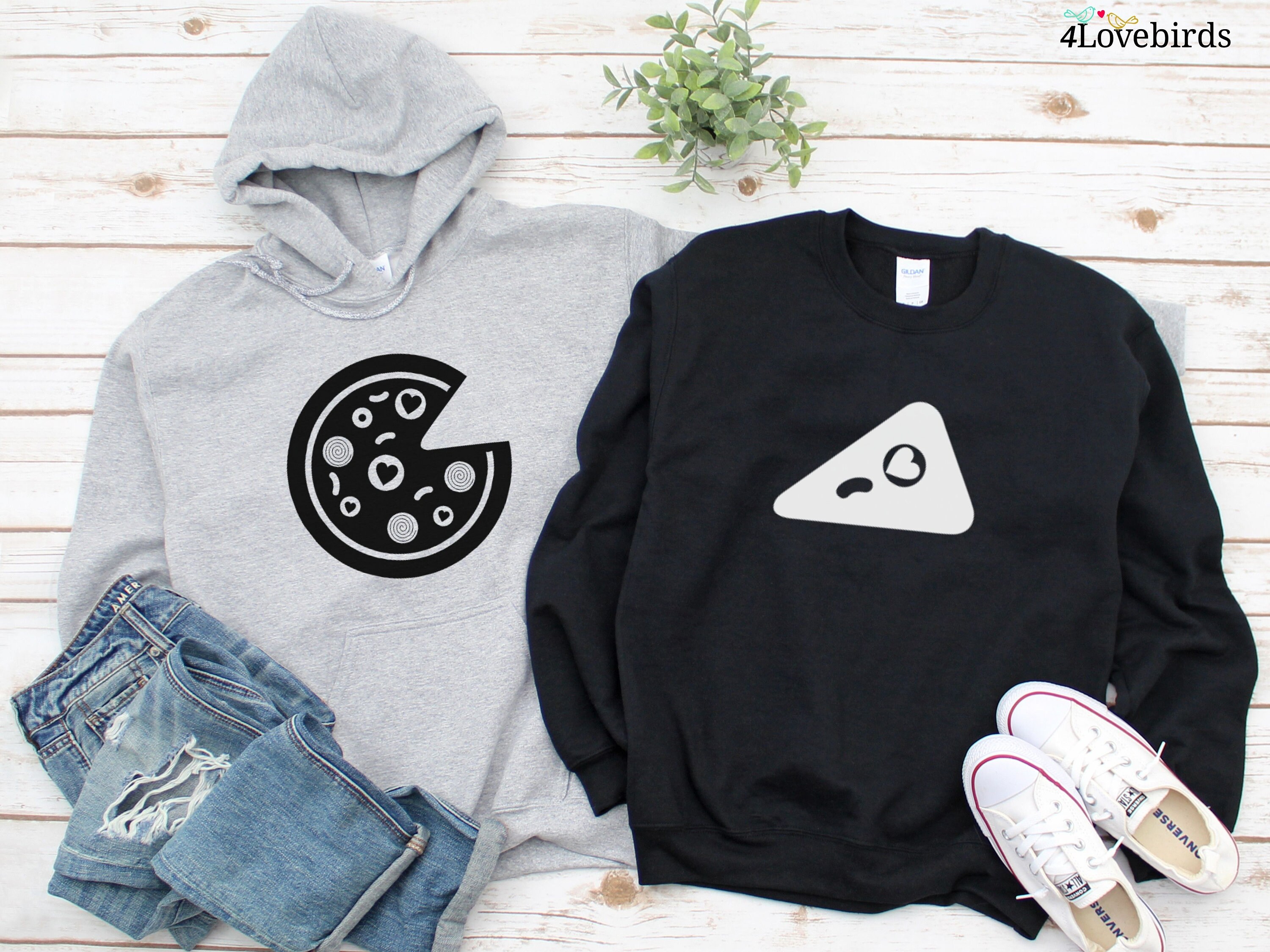 Pizza couple hoodie sale