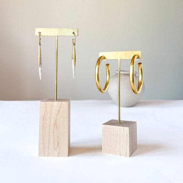 ISABELLA | Brass and Wood T-Bar Earring Display, Earring Stand, Jewelry Display, Gold Earring Holder, Earring Display Stand, Maple, Walnut