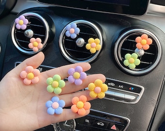 Cute Car Vent Clips Kawaii Daisy Flower Magnets Car Accessory for Women