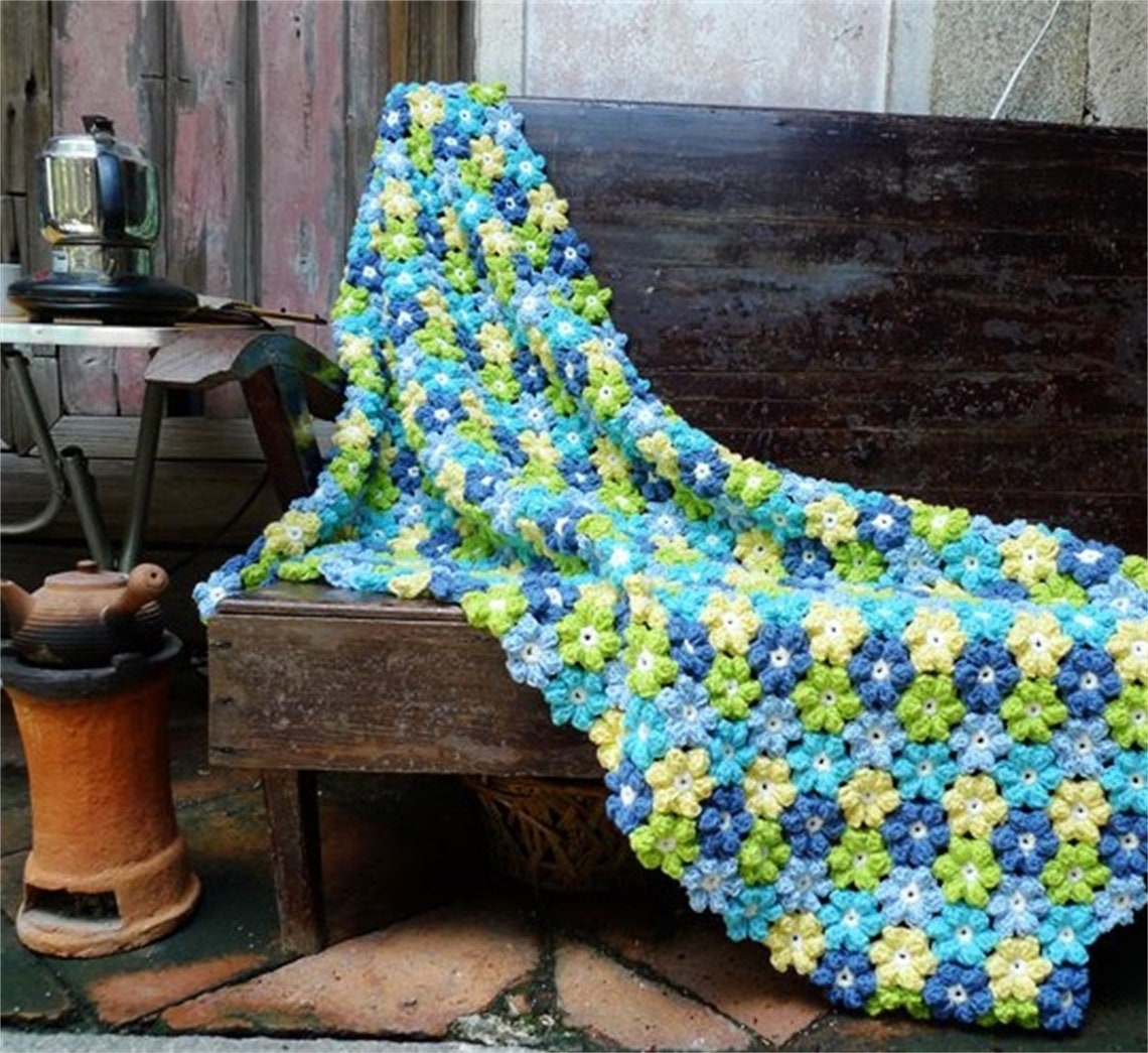 Lovely Blue Puff Flower Crochet Throw Blanket Etsy