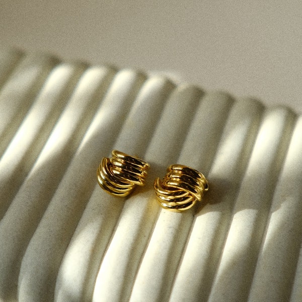 Gold Vintage Earring/ Gold Vintage Studs/Parisian Earring/Gift For Her/Gold Texture Earring/Hypoallergenic Earrings