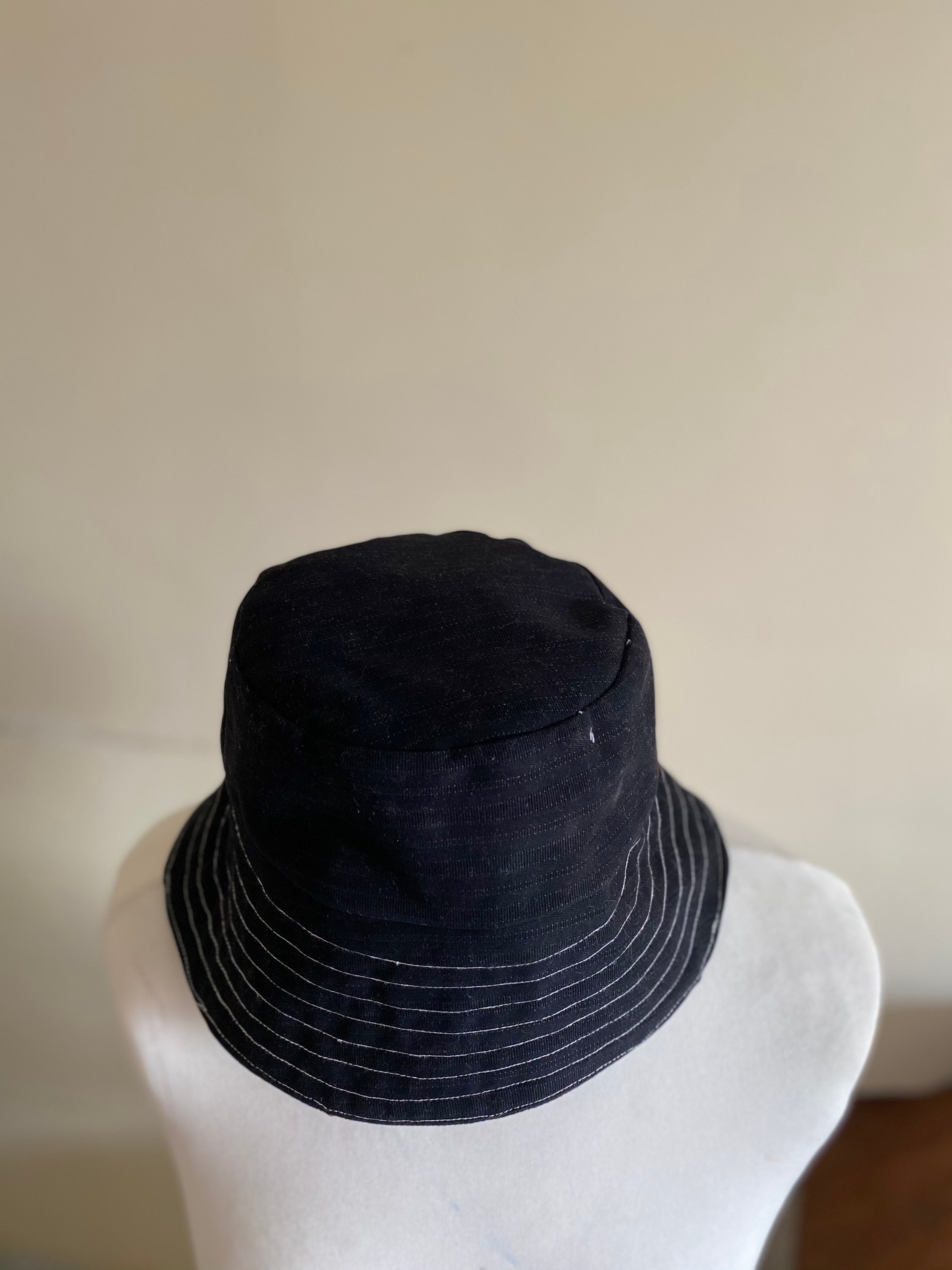 Bucket Hat Total Black - Etsy