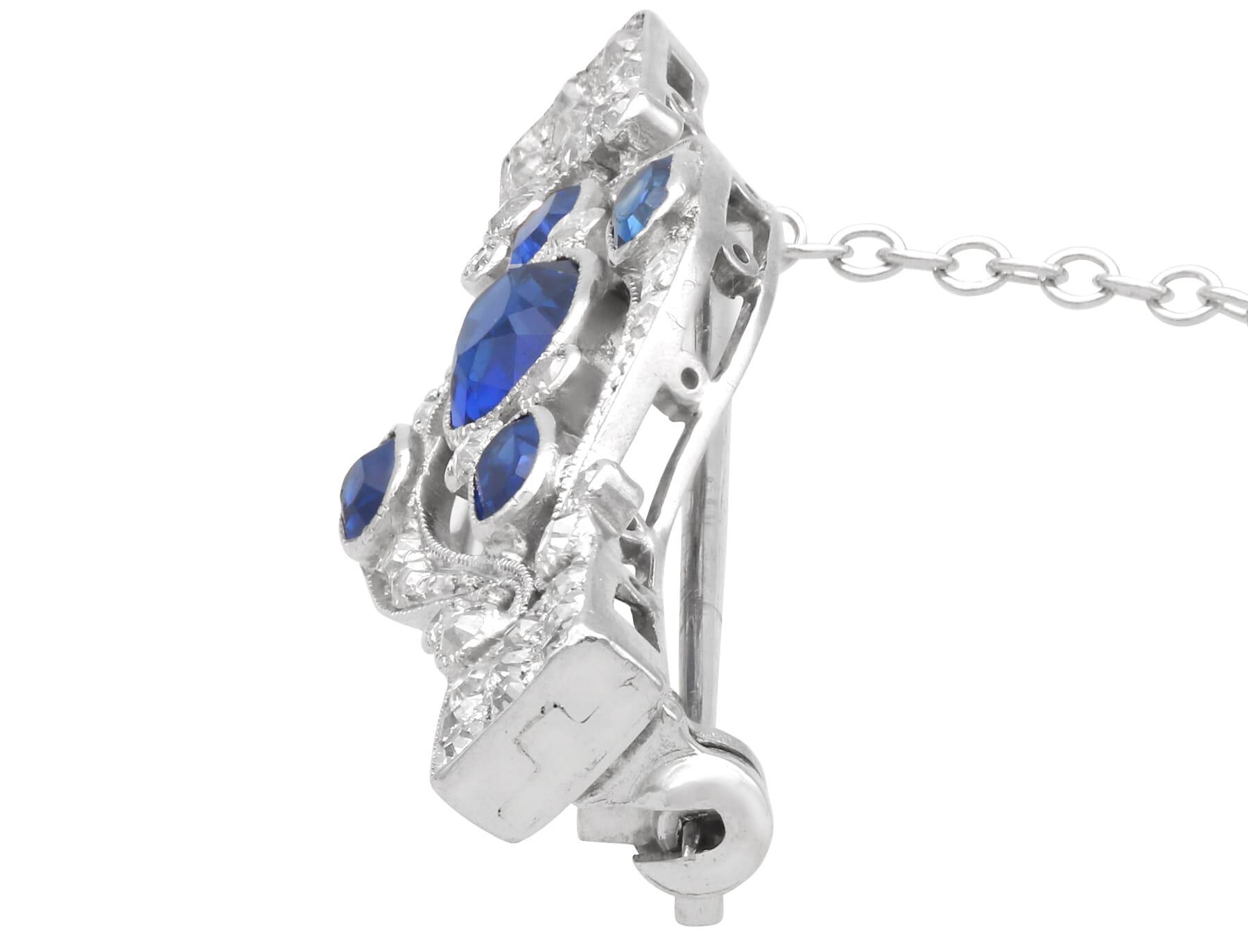 アンティーク 1.50 カラット サファイア ブローチ（プラチナ製、0.60