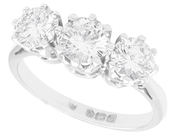 Anel de Noivado Vintage Trilogy em Platina com Diamante de 1,67 ct
