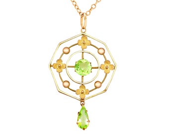 Antique 1.15ct Peridot Pendant in 9k Yellow Gold