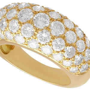 French Vintage 2.15 Carat Diamond Engagement Ring in 18k Yellow Gold Circa 1980