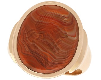 Antique Banded Agate and 14k Yellow Gold Intaglio Ring