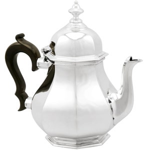 Sterling Silver Teapot - Antique George V (1919)