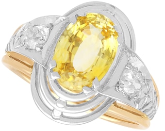 Antieke 3,16 kt gele saffierring met 0,40 kt diamant in 18 kt geelgoud, circa 1935