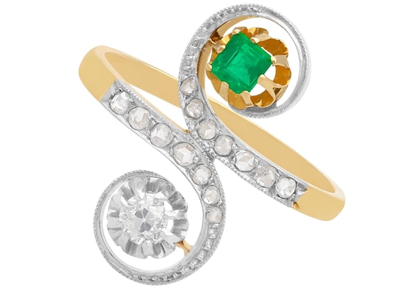 Antique Emerald & Diamond Twist Ring: 18ct Gold, Circa 1920