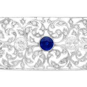 0.75ct Saphir und 1.74ct Diamant, 18ct Weißgold Brosche - Antik Circa 1920