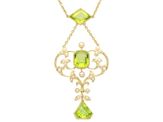 9.32ct Peridot and Seed Pearl, 15ct Yellow Gold N… - image 1
