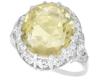 Anillo de vestir de platino con zafiro amarillo y diamante de 6,81 ct - Antiguo Circa 1920