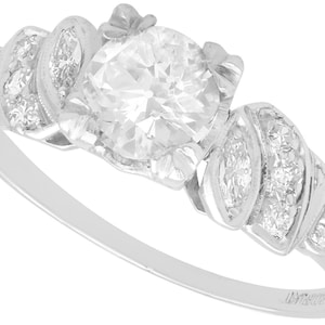 Antique 1.24 ct Diamond and Platinum Solitaire Engagement Ring