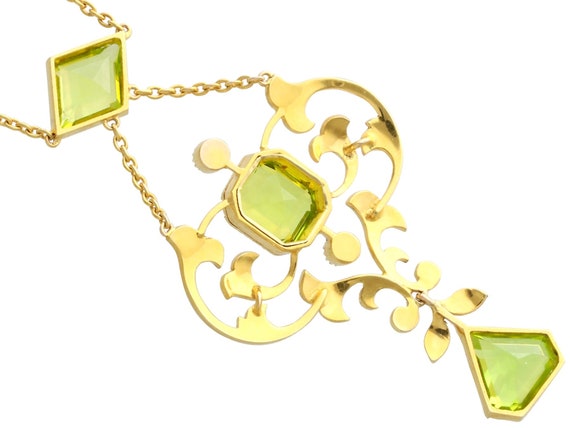 9.32ct Peridot and Seed Pearl, 15ct Yellow Gold N… - image 4