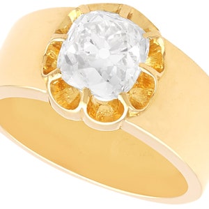 Antique 2.38 Carat Diamond Unisex Solitaire Engagement Ring in 18k Yellow Gold