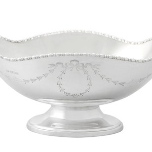 Beautiful Tiffany & Co. Sterling Silver Bowl Blackberry Beautiful Tiffany & Co. Sterling Silver Bowl Blackberry
