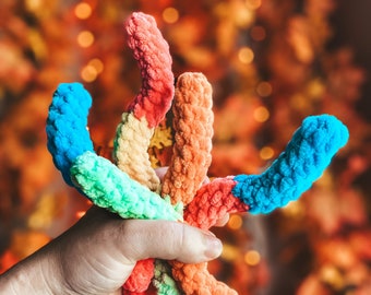Crocheted Gummy Worms (Keychain Option Available)
