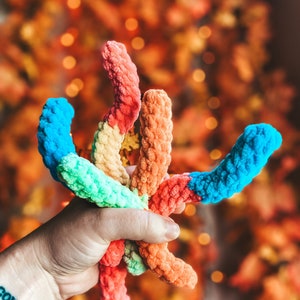 Crocheted Gummy Worms (Keychain Option Available)