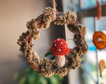 Mushroom Wreath (Red 6in.)