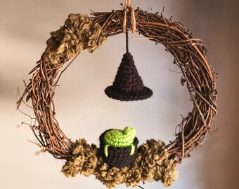 Witch's Brew Wreath - (8in.)
