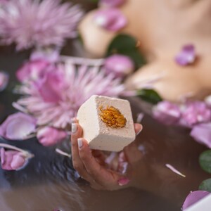 Lemongrass Bath Bomb, Herbal and Citrus, 4 oz Handmade Bath Bombs with Calendula and Turmeric, Fizzy Bath Bomb