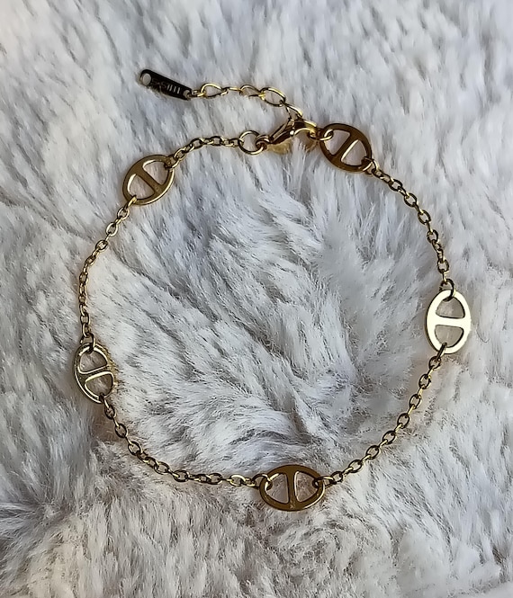 Gold chain bracelet, 304l stainless steel, gold color, marine mesh, pig's nose.