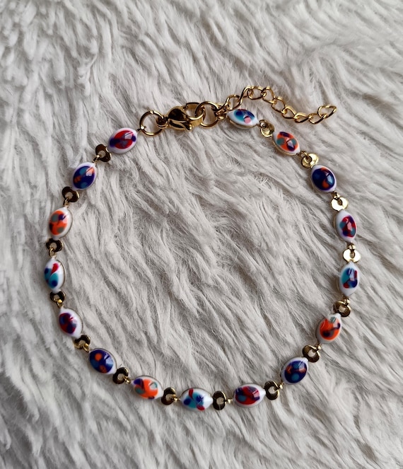 Women's bracelet, gold chain, gold-tone stainless steel, multicolored floral enamel beads, handcrafted.