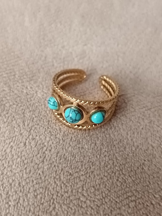 Adjustable gold-tone ring in 304L stainless steel with marbled turquoise stones
