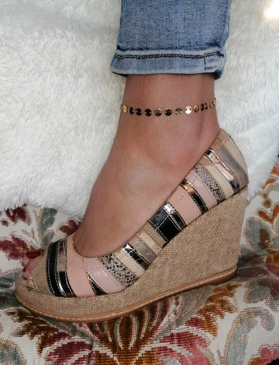 Gold-tone stainless steel anklet bracelet with bohemian-style rounds, available in various sizes, handcrafted.