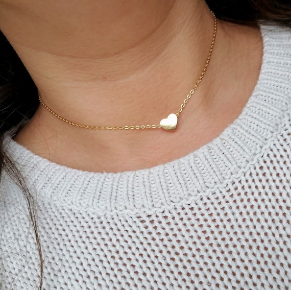Women's choker necklace, gold-tone stainless steel chain, filled heart pendant, handcrafted.