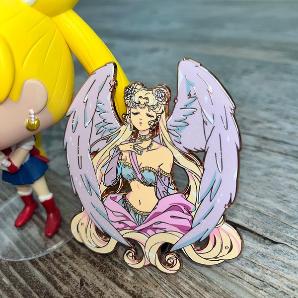 Usagi goddess pin/keychain