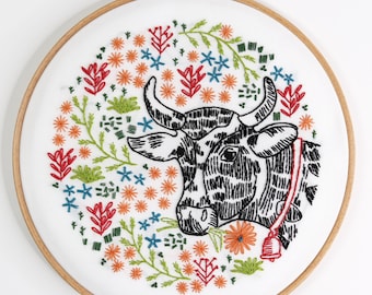 Embroidery Pattern, Farm, Cow, Pre Printed Fabric Panel, Stamped Pattern, Beginner Embroidery, Hand Embroidery, Stitched Stories