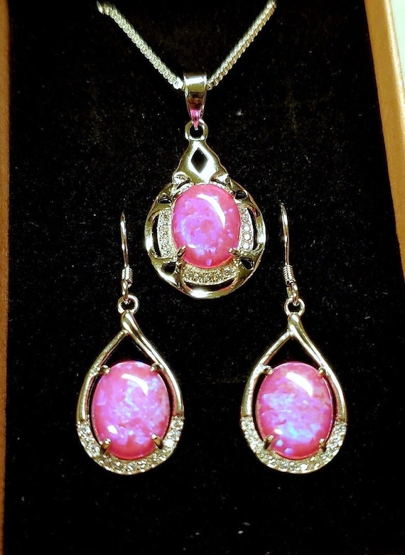 ★ROSEMONT★ Silver Pink Opal Earrings Necklace Set La Vie E Bright Pink Opal Set Necklace/earrings, See Video! 8x10mm
