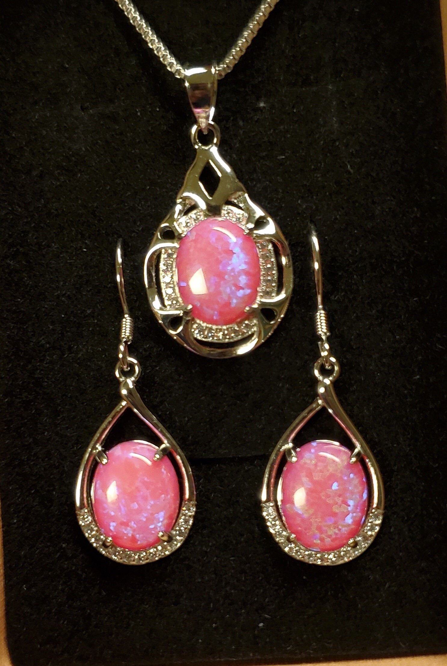 ★ROSEMONT★ Silver Pink Opal Earrings Necklace Set La Vie E Bright Pink Opal Set Necklace/earrings, See Video! 8x10mm