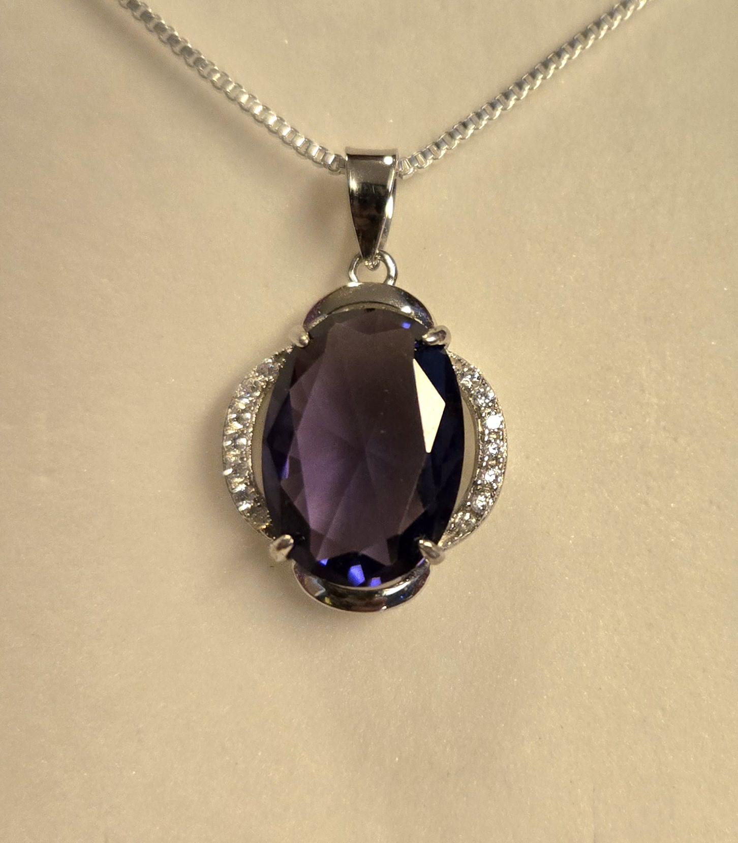 アクセサリー ALEXANDRITE STONE NECKLACE Unique June Birthstone Oval Alexandrite Necklace Three Stone