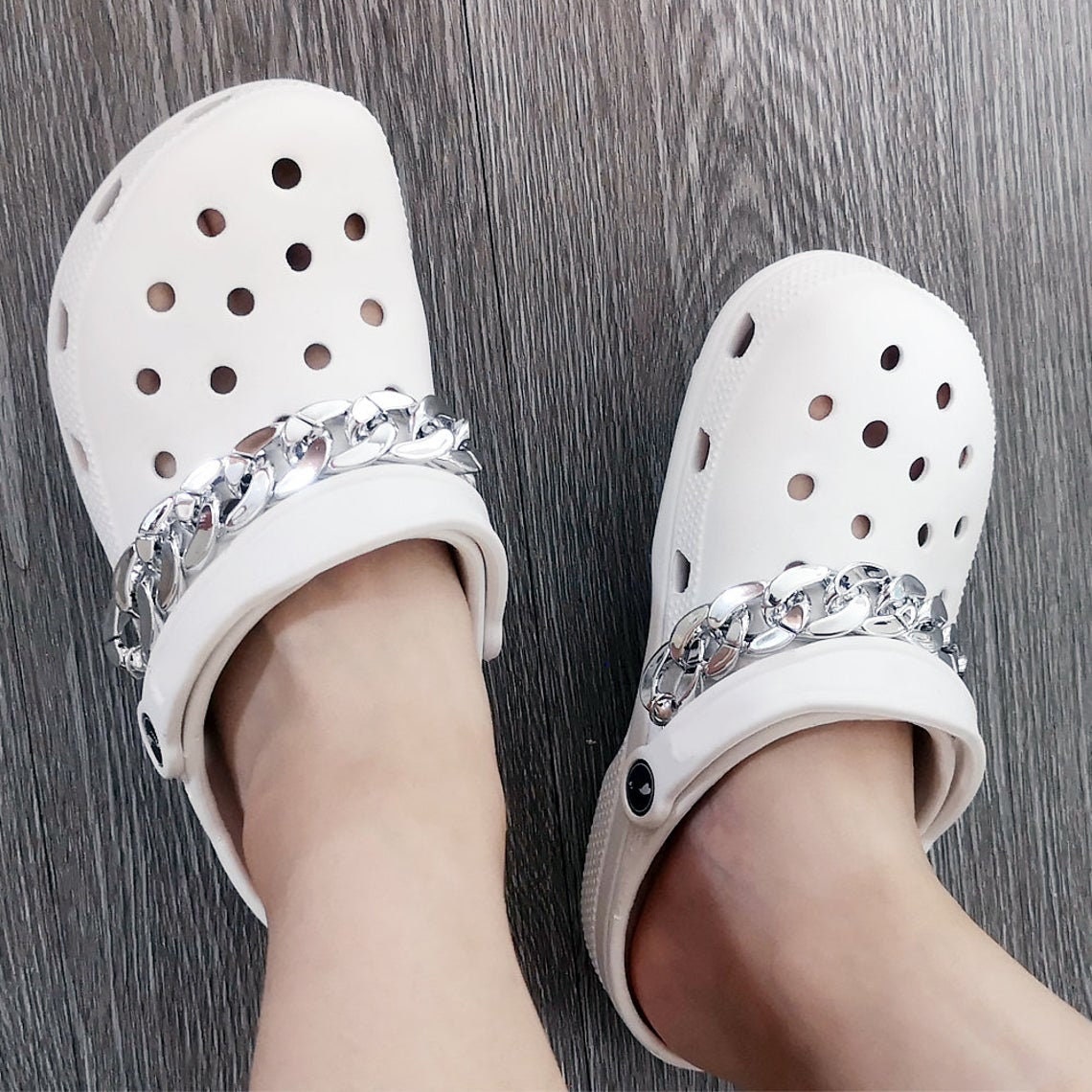 crocs clog chain
