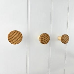 Coat Hooks for Wall, Modern Coat Rack, Wooden Towel Hanger, Hooks for Hats, Scarfs, Bags, Umbrellas, Decorative Engraved Entryway Hangers