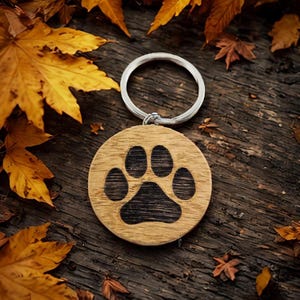 Pet Paw Engraved Wooden Keychain – Custom Dog or Cat Paw Keyring, Personalized Gift for Pet Lovers, Handmade Keepsake