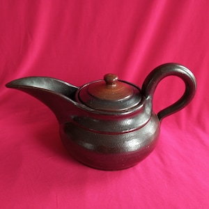 Vally Wieselthier/Vintage Teapot/VALLY Wieselthier WIEN ceramic teapot pottery design tè può Wiener werkstätte