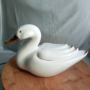 Decorative duck figures AHURA .Ceramic duck swan from Ahura, Italy, 1980s.