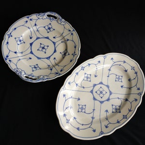 Set of large dishes 2 pieces.Bavaria Winterling Antique Strawflower, dish with oval handle and slot, white, blue,, made in East Germany