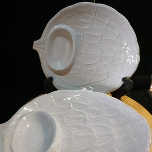 Very rare 2 plates Italy. Set of 2 White Vintage Majolica Artichoke Plates