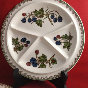 Set of 3 Vintage Goebel Brombeere Vintage Mid Century Raclette Fondue Floral Beautiful Set of 3 Goebel Brombeere Plates