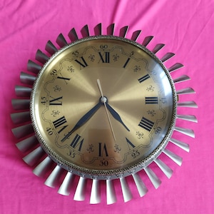 Antique Clock/Metal/Antique Bronze Clock/Wonderful Clock/Glass/Gold/60s/Mid-Century Design