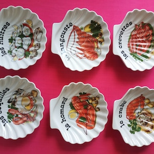 Set aus 6 antiken französischen Meeresfrüchtetellern aus weißem Porzellan, nie benutzt. Hirondel Made in France/Schalen in Muschelform