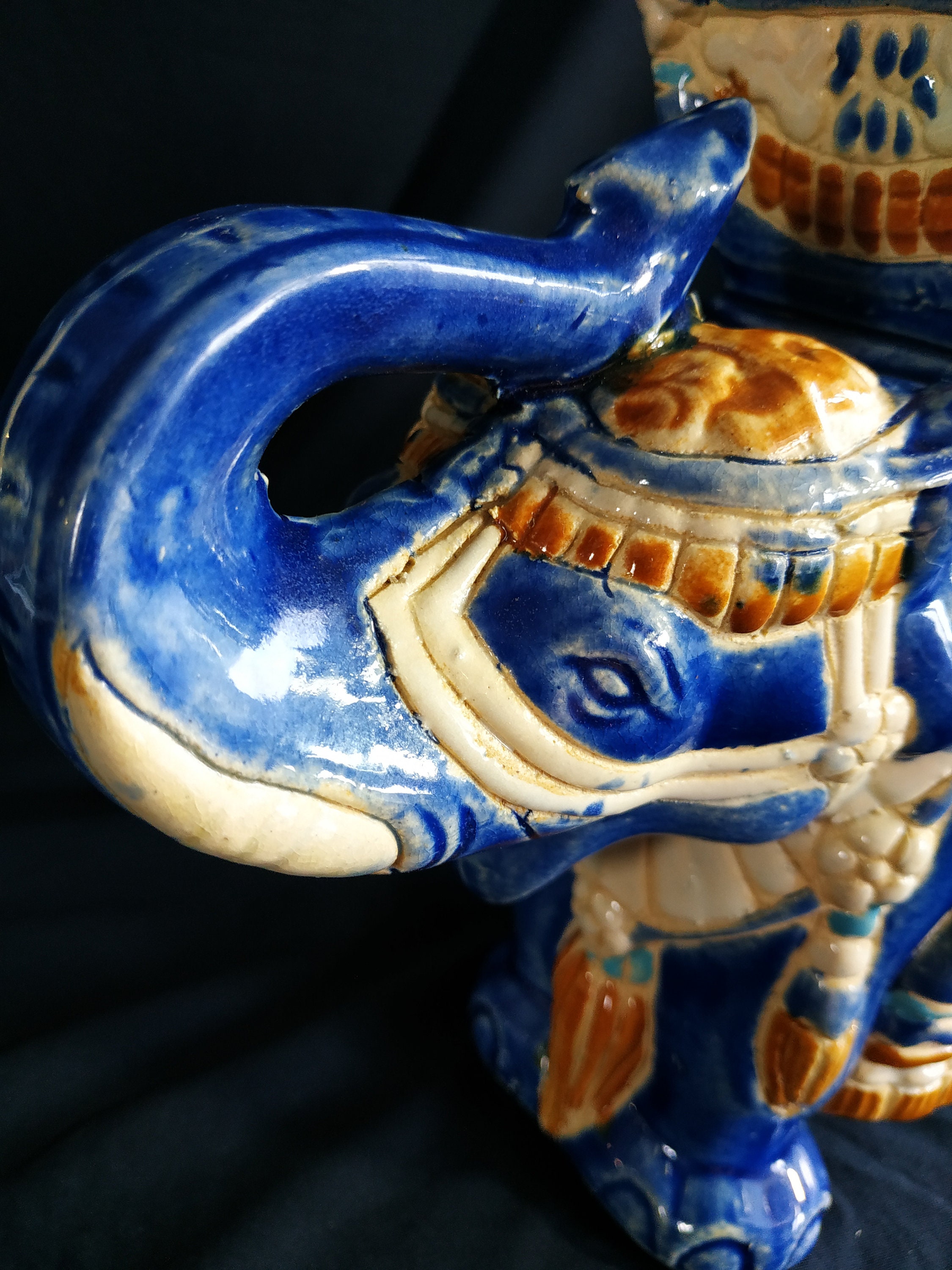 China Seas 象 陶器 置物 花器 小物入 Blue Elephant s-l400.jpg
