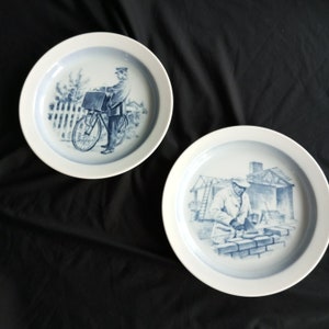 Collectible Porcelain 2 Plates Royal Copenhagen Proffesionals plates 18 cm Blue White.Royal Copenhagen Plates, Denmark