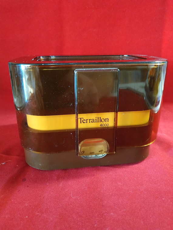 Marco Zanuso の Terraillon 4000 キッチンスケール。Libra